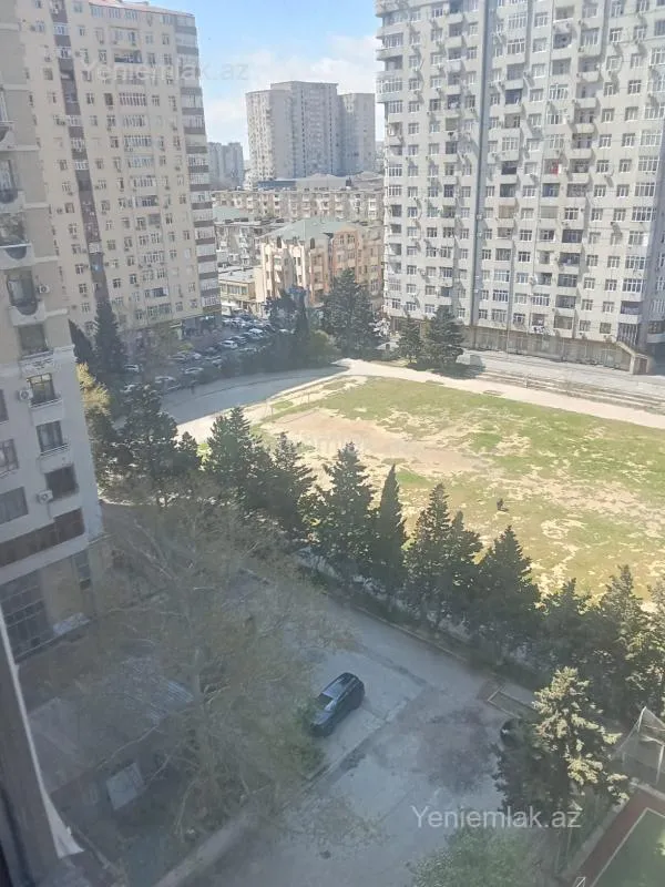 Satılır 3 otaqlı yeni tikili 127 m²