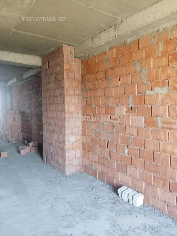 Satılır 3 otaqlı yeni tikili 127 m²