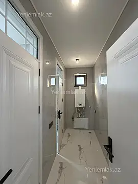 Satılır 4 otaqlı həyət evi 200 m²