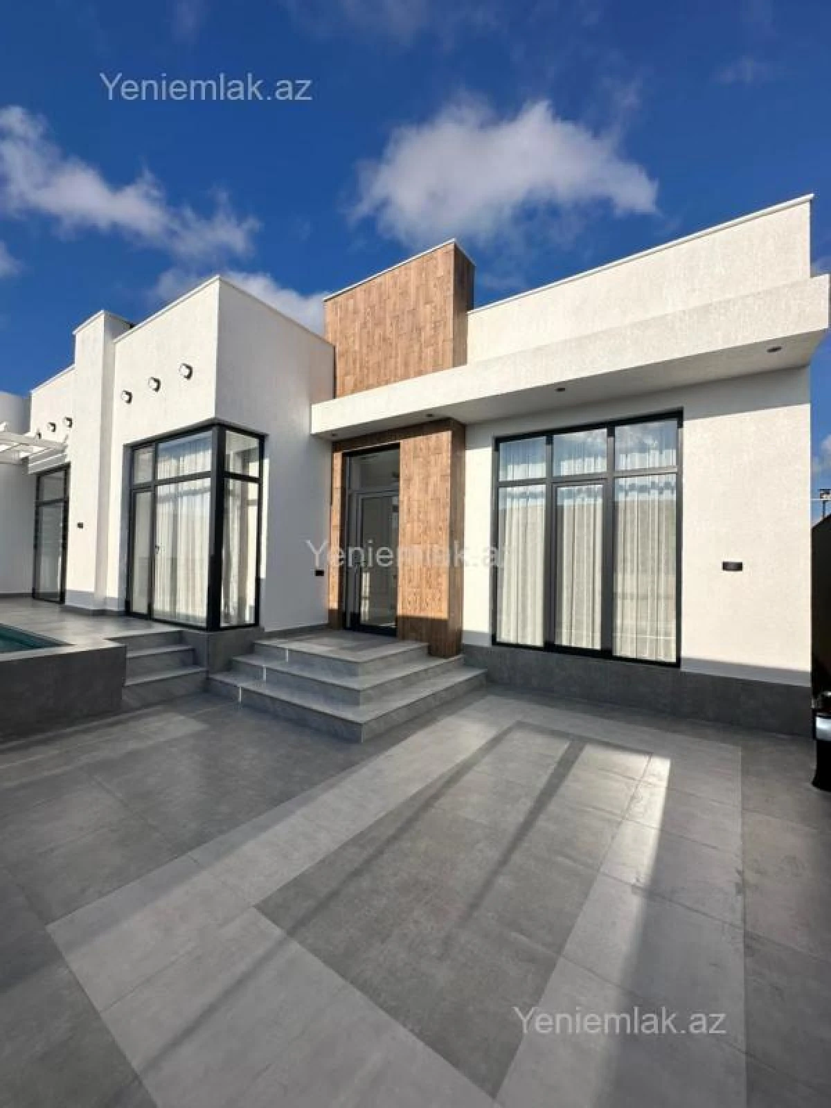 Satılır 4 otaqlı həyət evi 150 m²