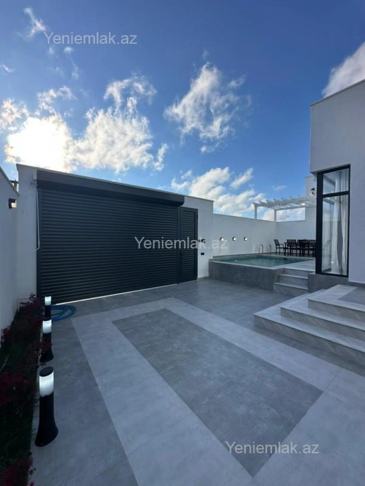 Satılır 4 otaqlı həyət evi 150 m²