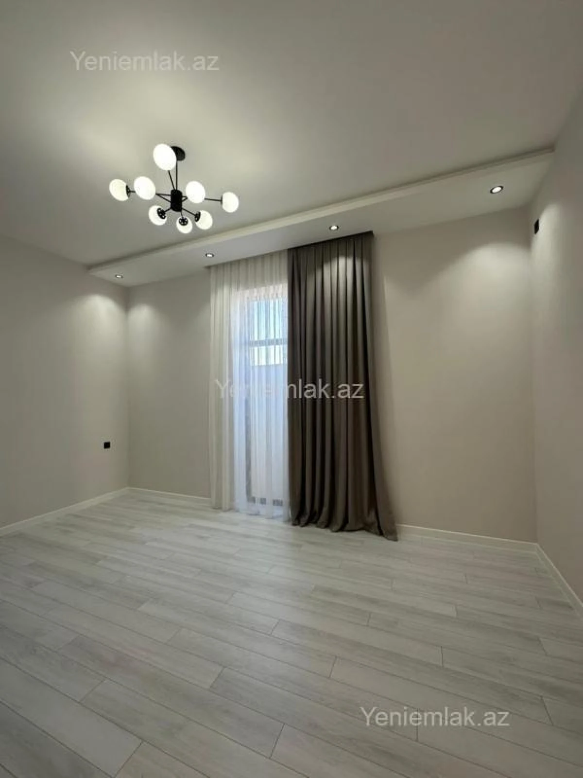 Satılır 4 otaqlı həyət evi 150 m²