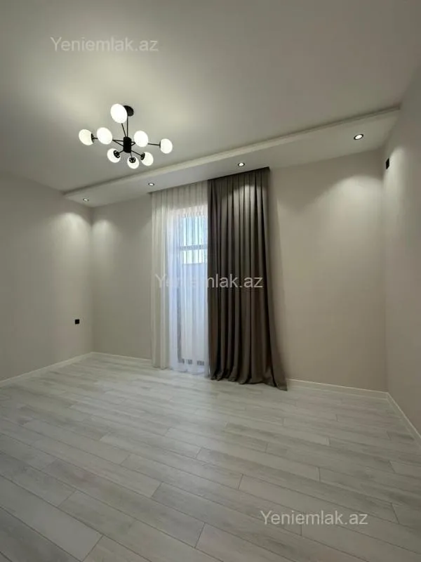 Satılır 4 otaqlı həyət evi 150 m²