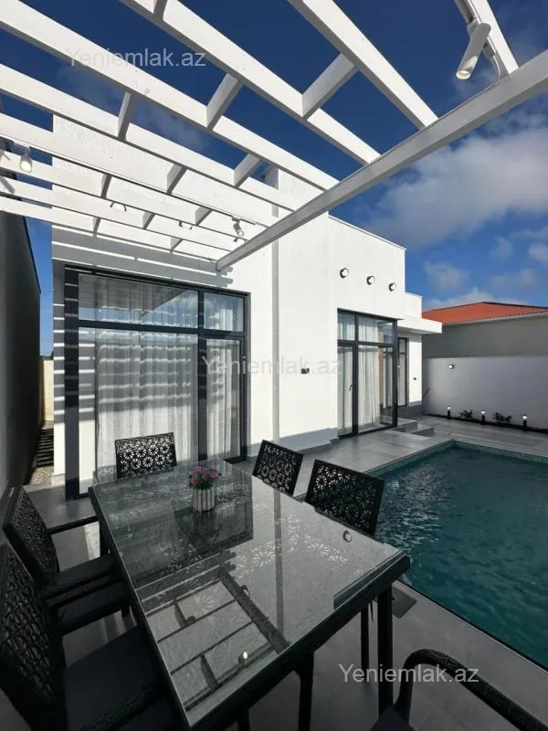 Satılır 4 otaqlı həyət evi 150 m²