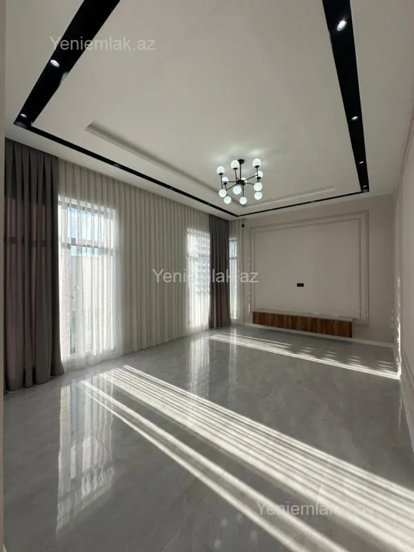 Satılır 4 otaqlı həyət evi 150 m²