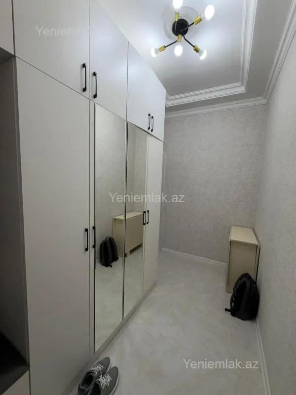 Satılır 2 otaqlı yeni tikili 94 m²
