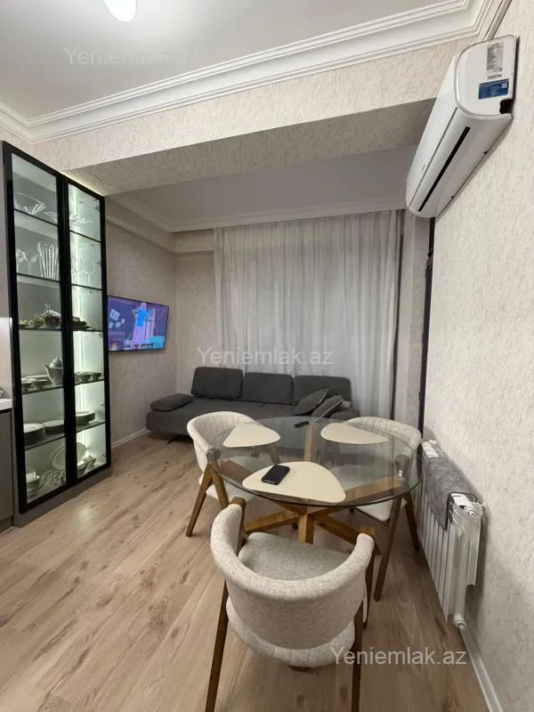 Satılır 2 otaqlı yeni tikili 94 m²