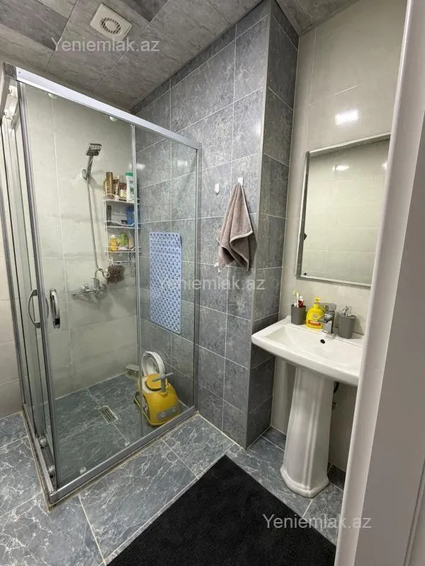 Satılır 2 otaqlı yeni tikili 94 m²
