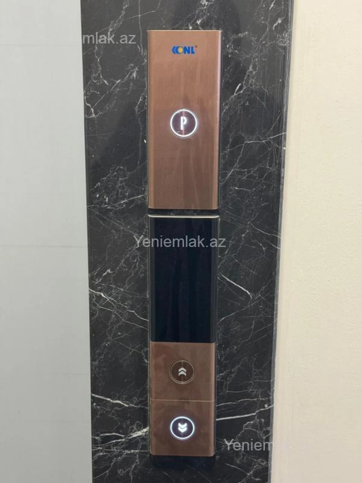 Satılır 3 otaqlı yeni tikili 140.5 m²