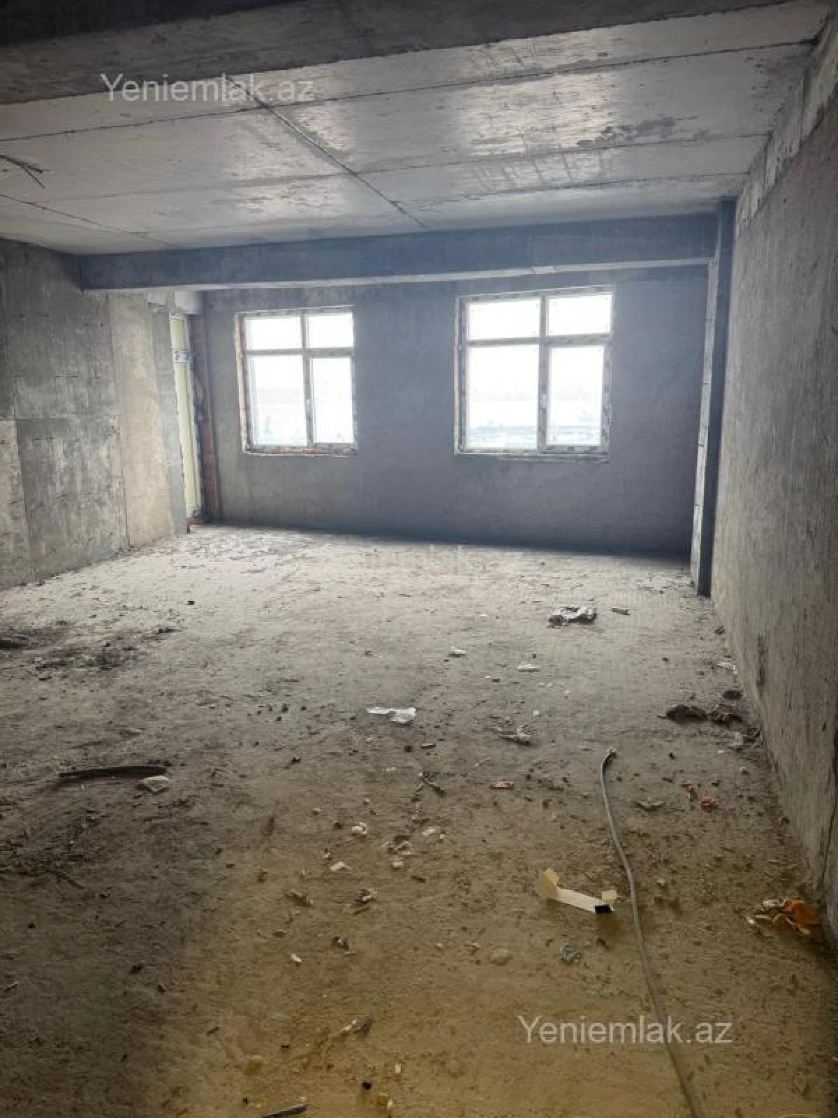 Satılır 3 otaqlı yeni tikili 140.5 m²