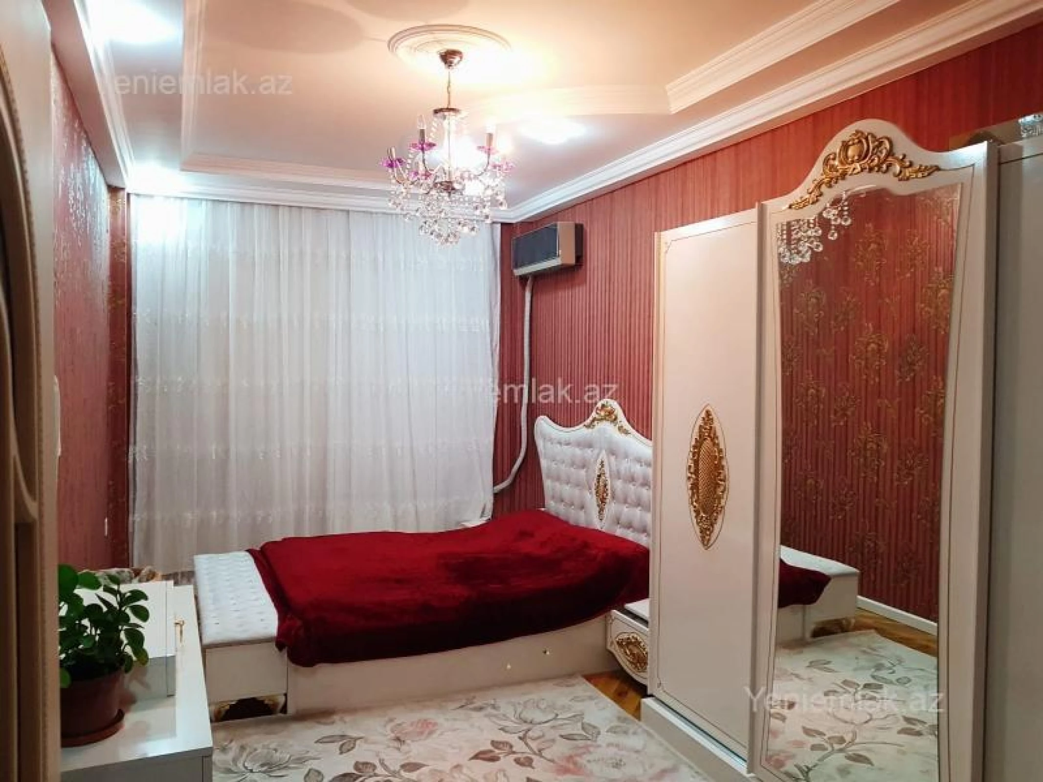 Satılır 3 otaqlı yeni tikili 74 m²