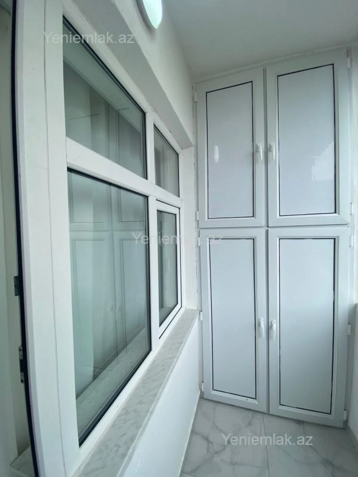 Satılır 2 otaqlı köhnə tikili 65 m²