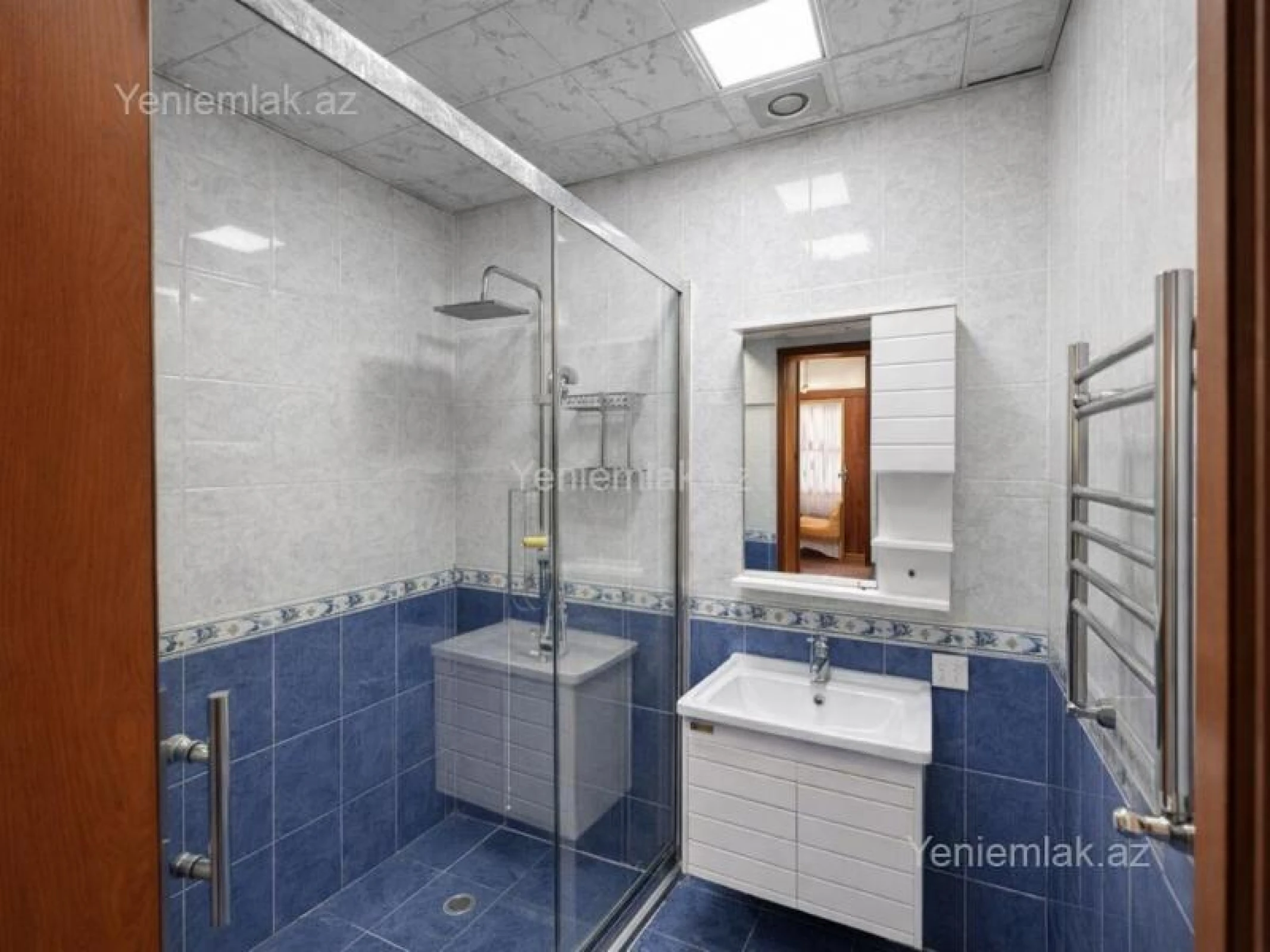 Satılır 3 otaqlı yeni tikili 105 m²