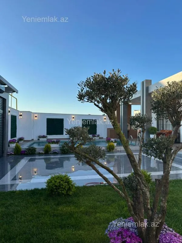 Satılır 4 otaqlı həyət evi 190 m²