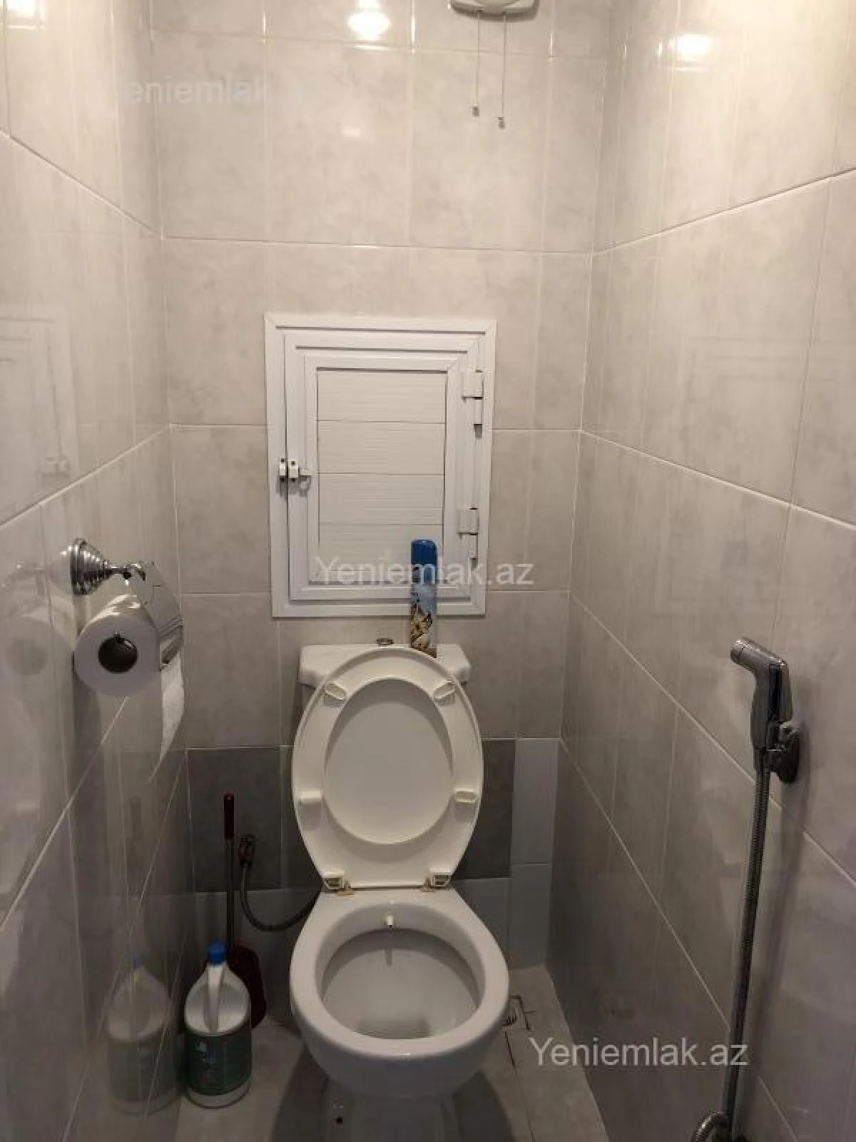 Satılır 4 otaqlı köhnə tikili 100 m²