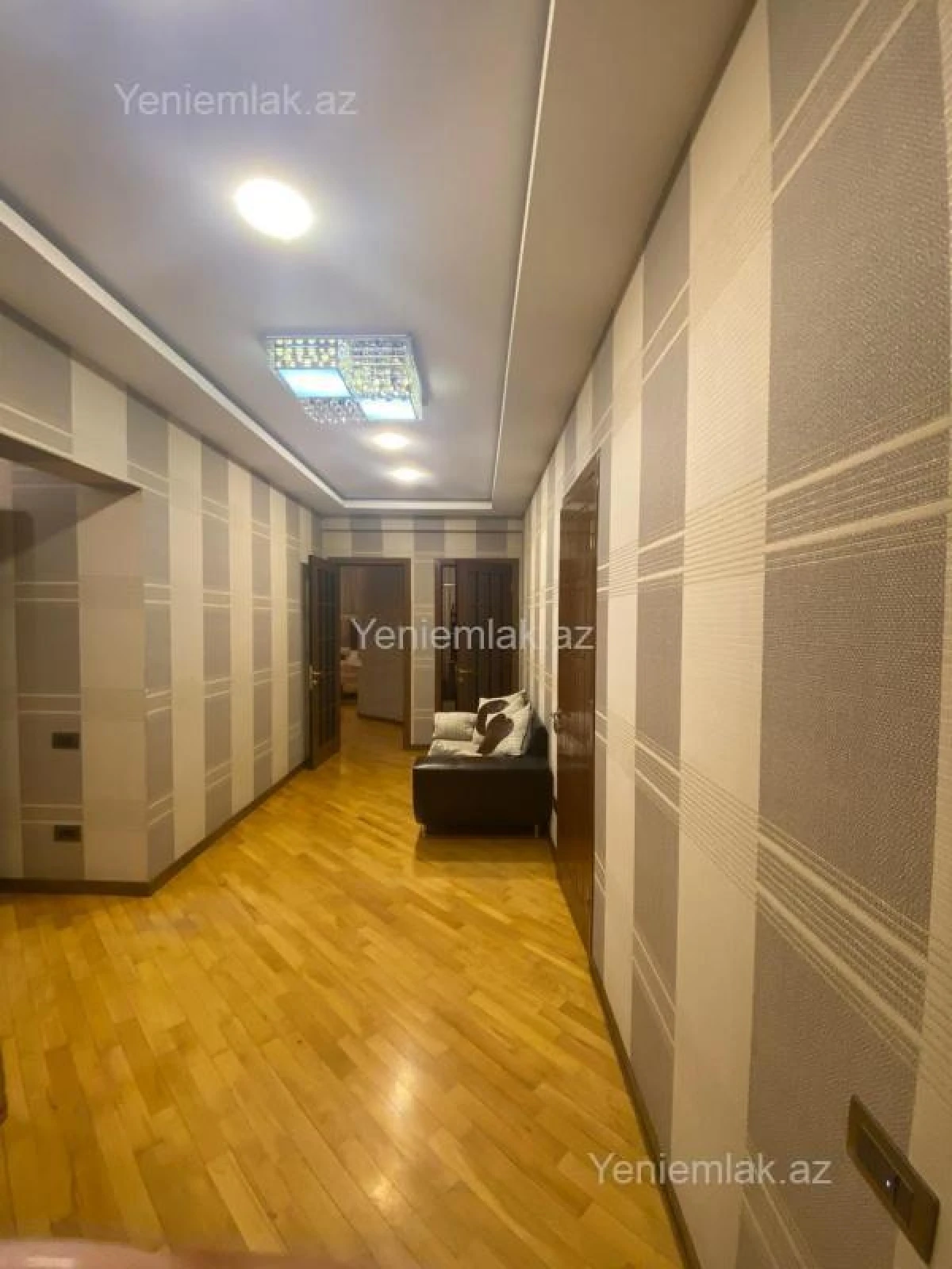 Satılır 3 otaqlı yeni tikili 101 m²