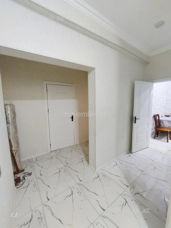 Satılır 2 otaqlı yeni tikili 76 m²