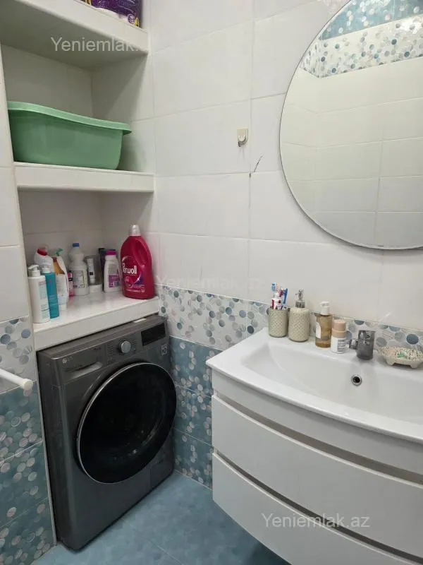 Satılır 2 otaqlı yeni tikili 65 m²