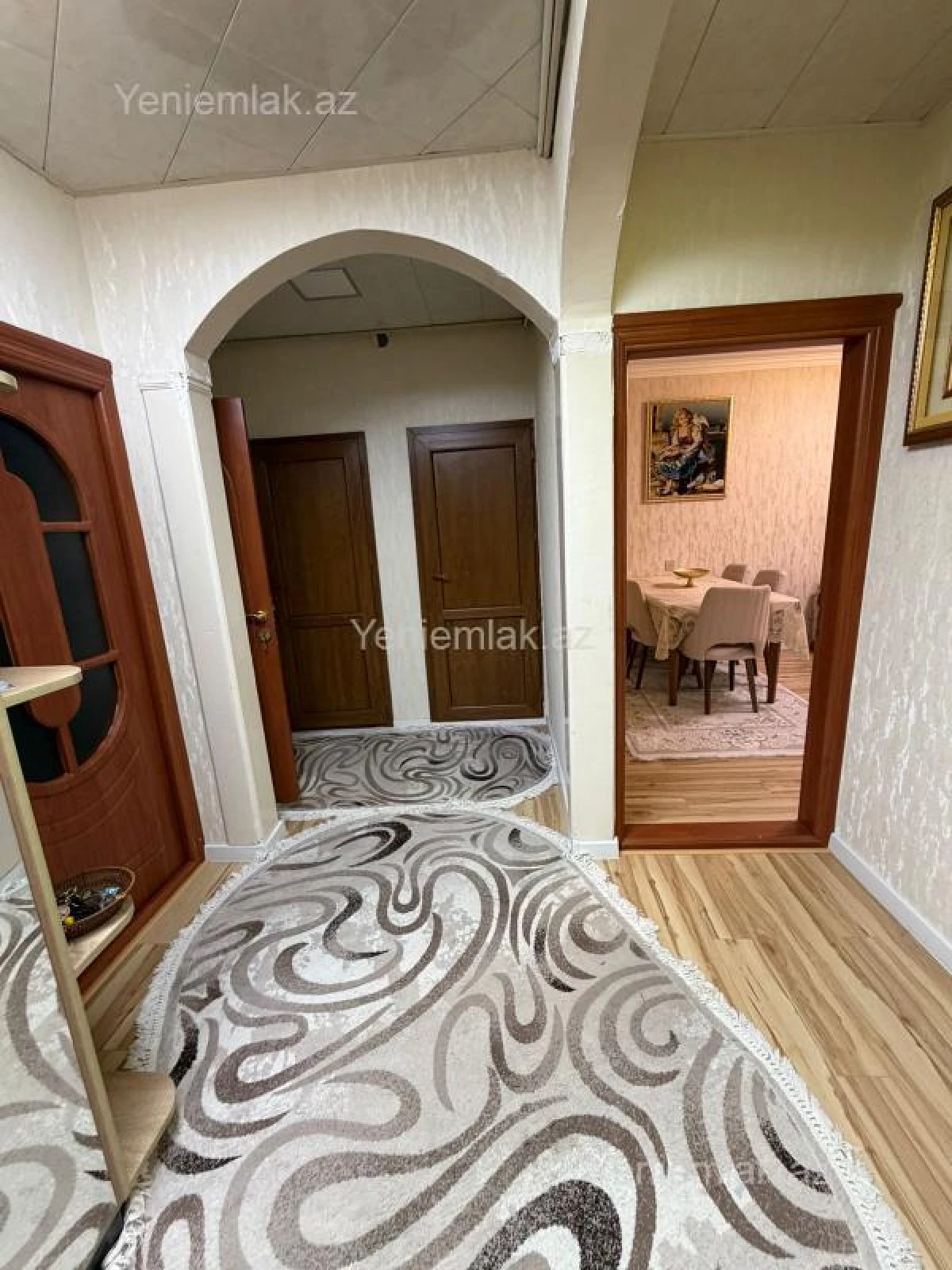 Satılır 3 otaqlı köhnə tikili 80 m²