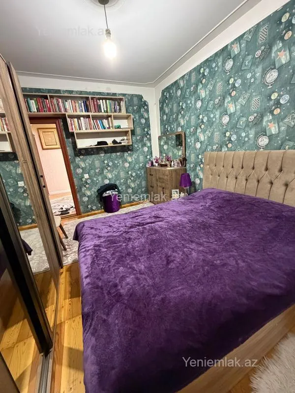 Satılır 3 otaqlı köhnə tikili 80 m²