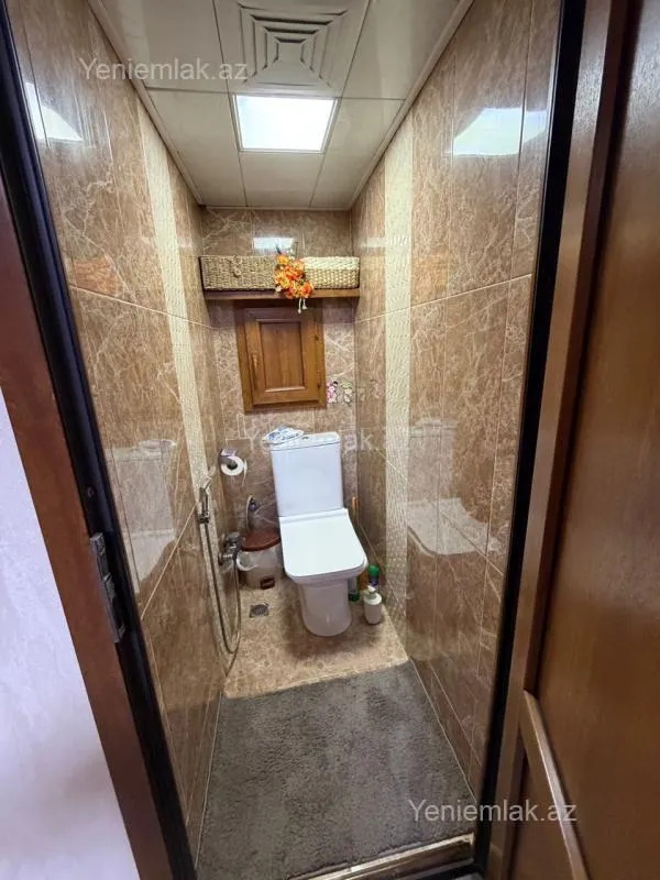 Satılır 3 otaqlı köhnə tikili 80 m²