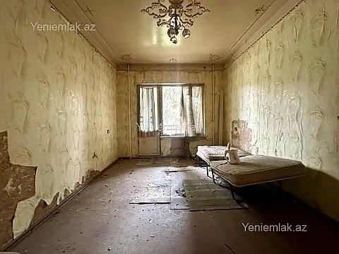 Satılır 2 otaqlı köhnə tikili 50 m²