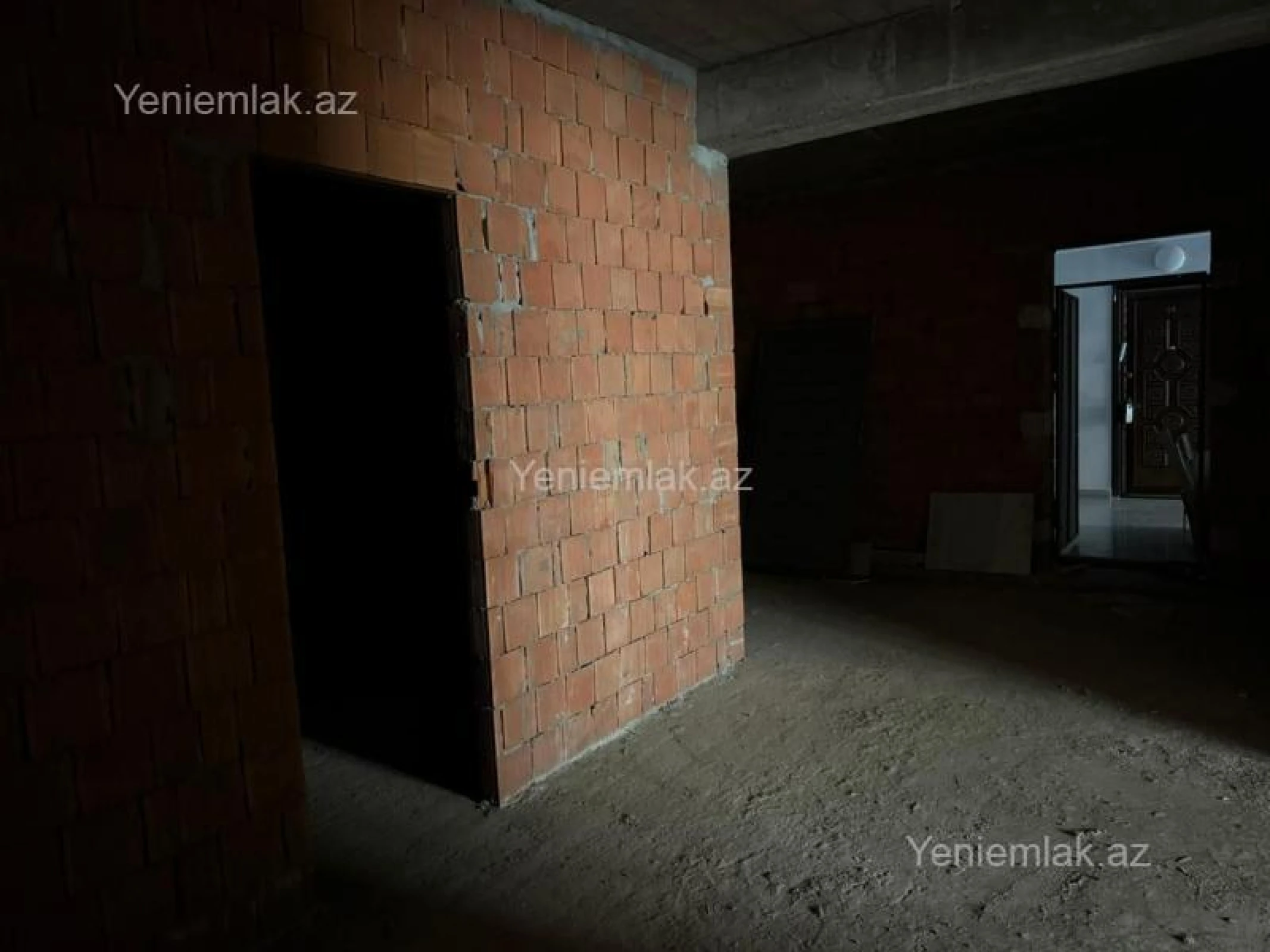 Satılır 3 otaqlı yeni tikili 155 m²