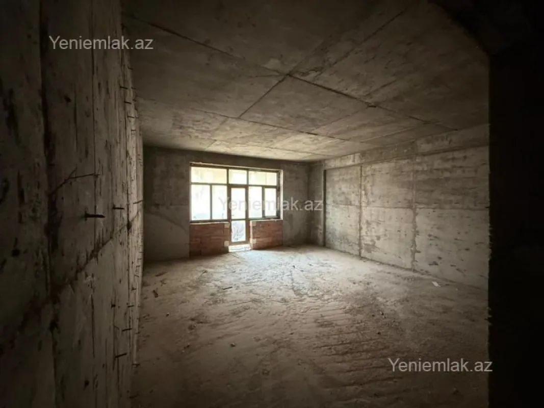 Satılır 3 otaqlı yeni tikili 155 m²