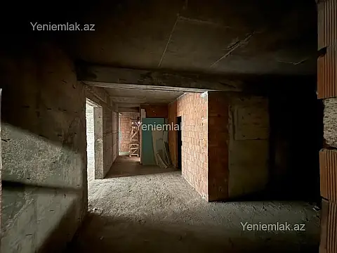 Satılır 3 otaqlı yeni tikili 155 m²