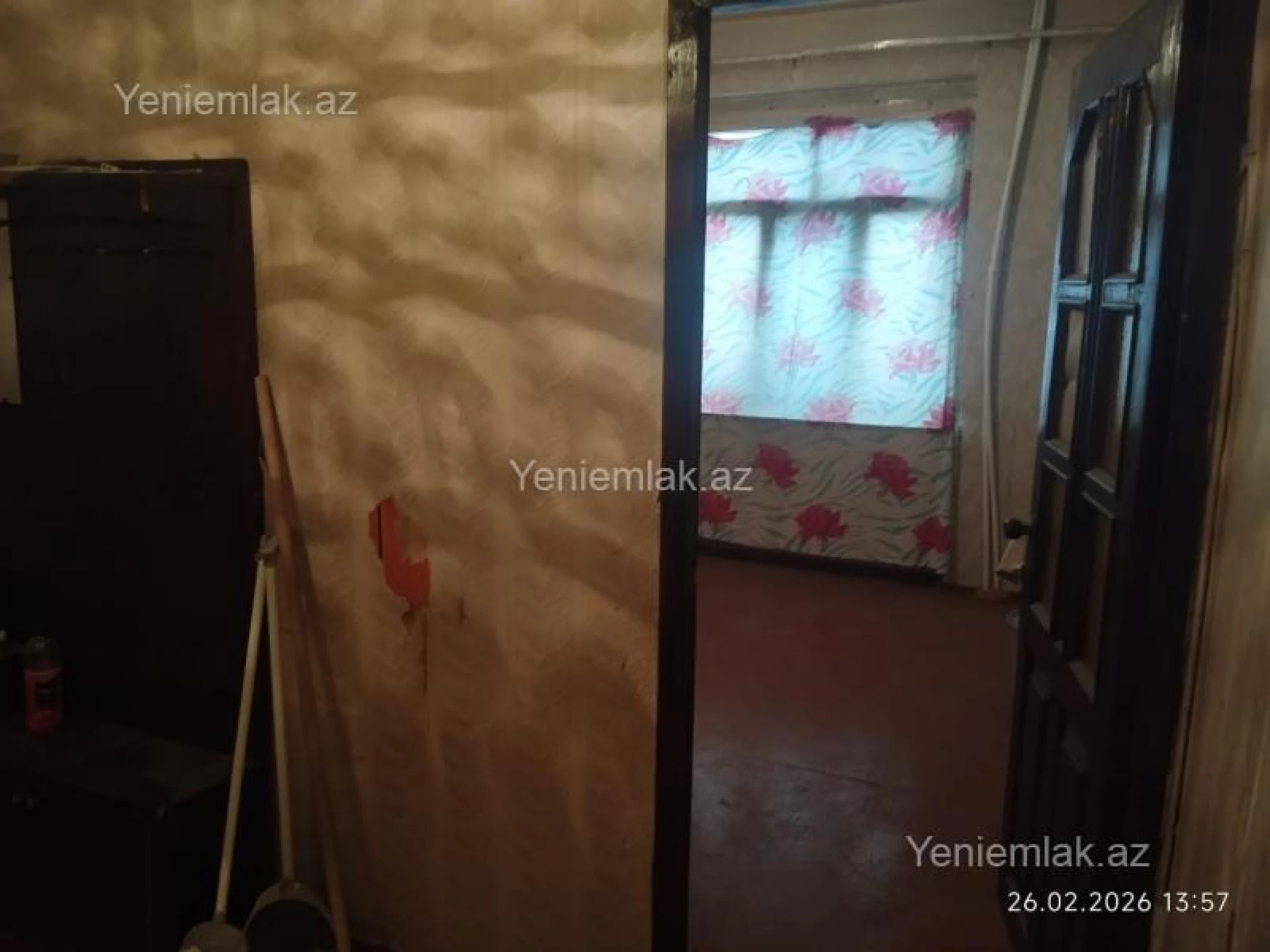 Satılır 5 otaqlı köhnə tikili 120 m²