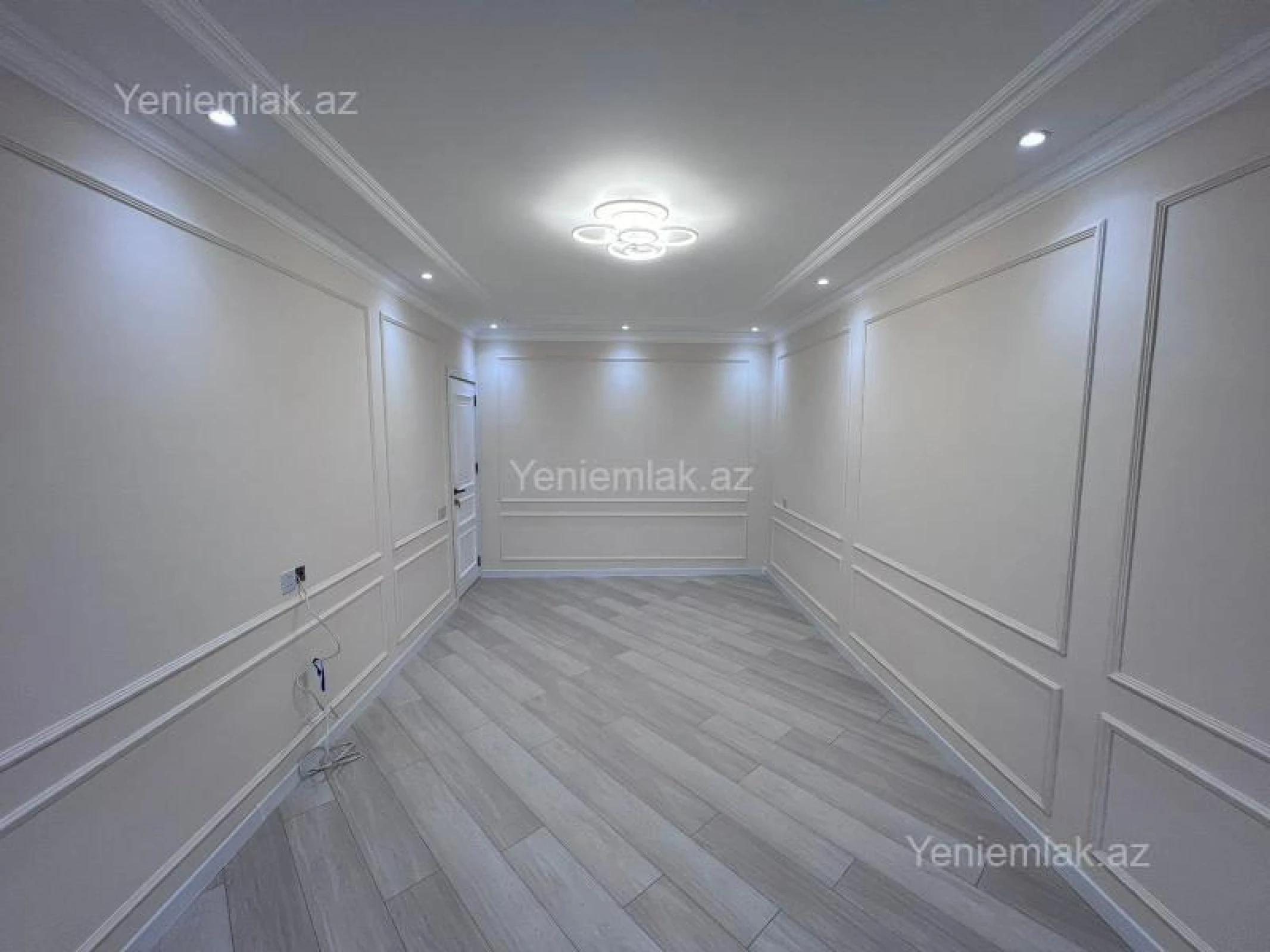 Satılır 4 otaqlı köhnə tikili 105 m²