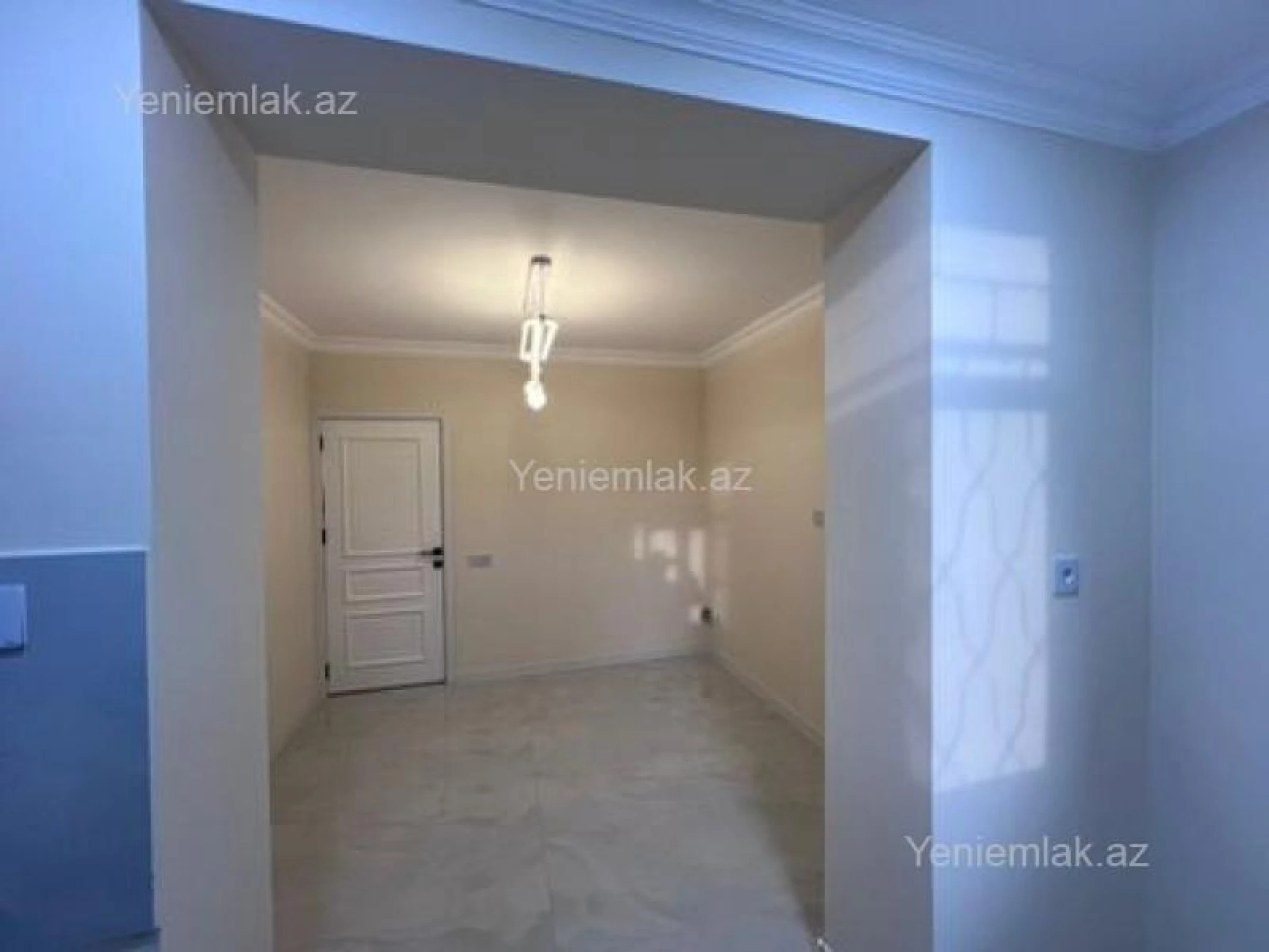 Satılır 4 otaqlı köhnə tikili 105 m²