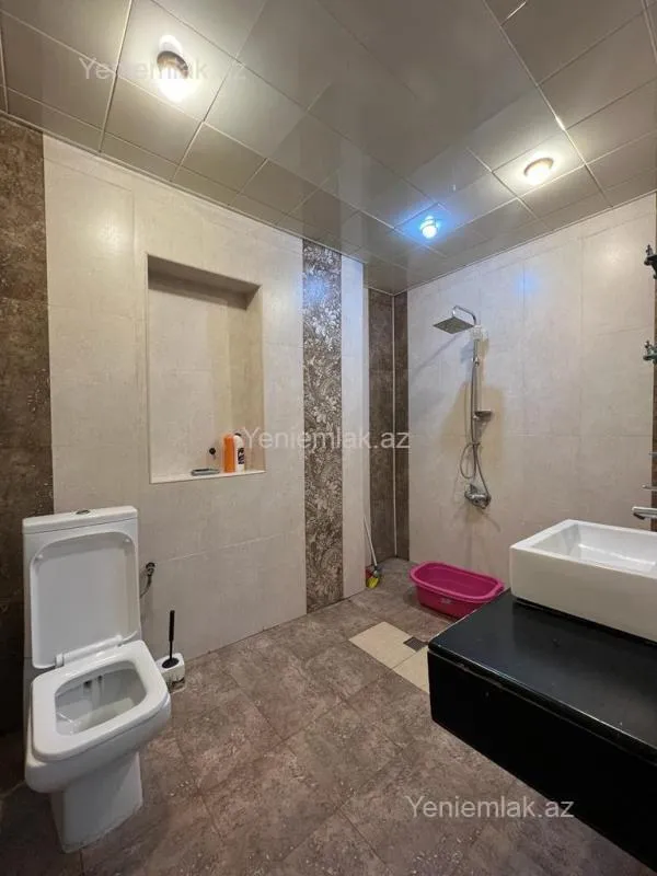 Satılır 2 otaqlı yeni tikili 84 m²