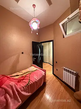 Satılır 3 otaqlı yeni tikili 65 m²