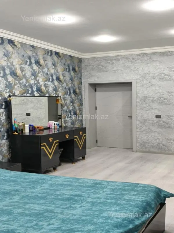 Satılır 3 otaqlı yeni tikili 75 m²
