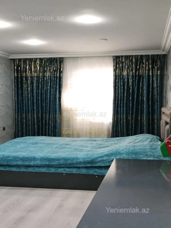 Satılır 3 otaqlı yeni tikili 75 m²