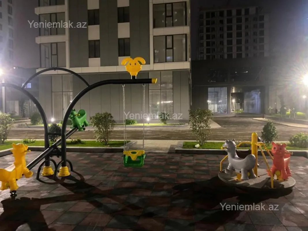 Satılır 4 otaqlı yeni tikili 155 m²