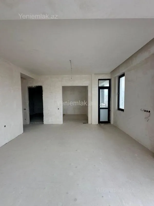 Satılır 4 otaqlı yeni tikili 155 m²