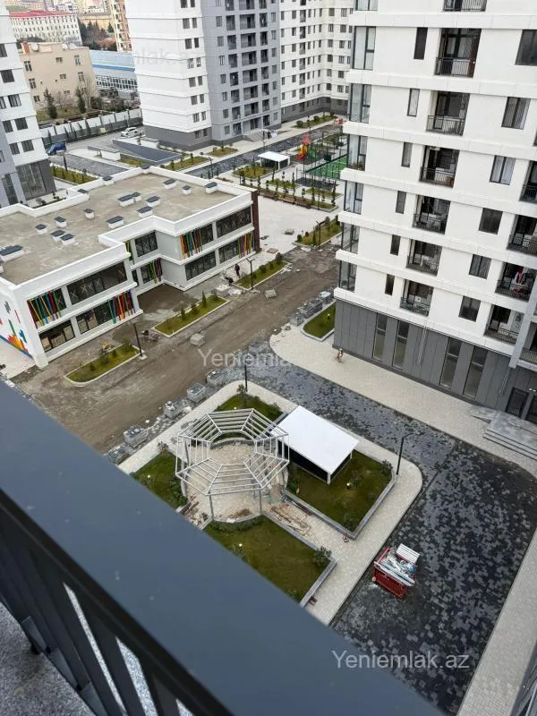 Satılır 4 otaqlı yeni tikili 155 m²