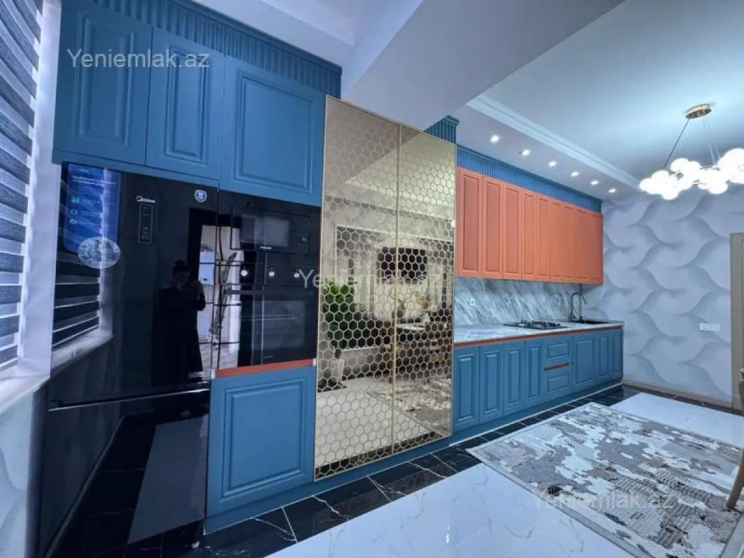 Satılır 3 otaqlı yeni tikili 127 m²