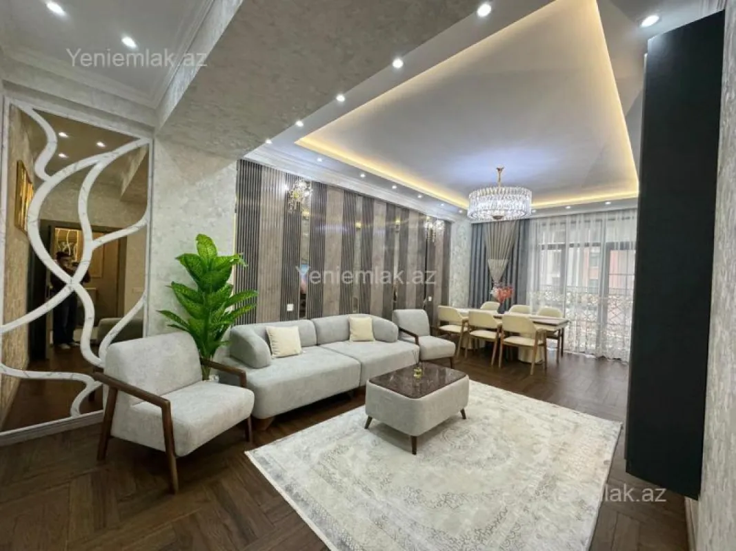 Satılır 3 otaqlı yeni tikili 127 m²