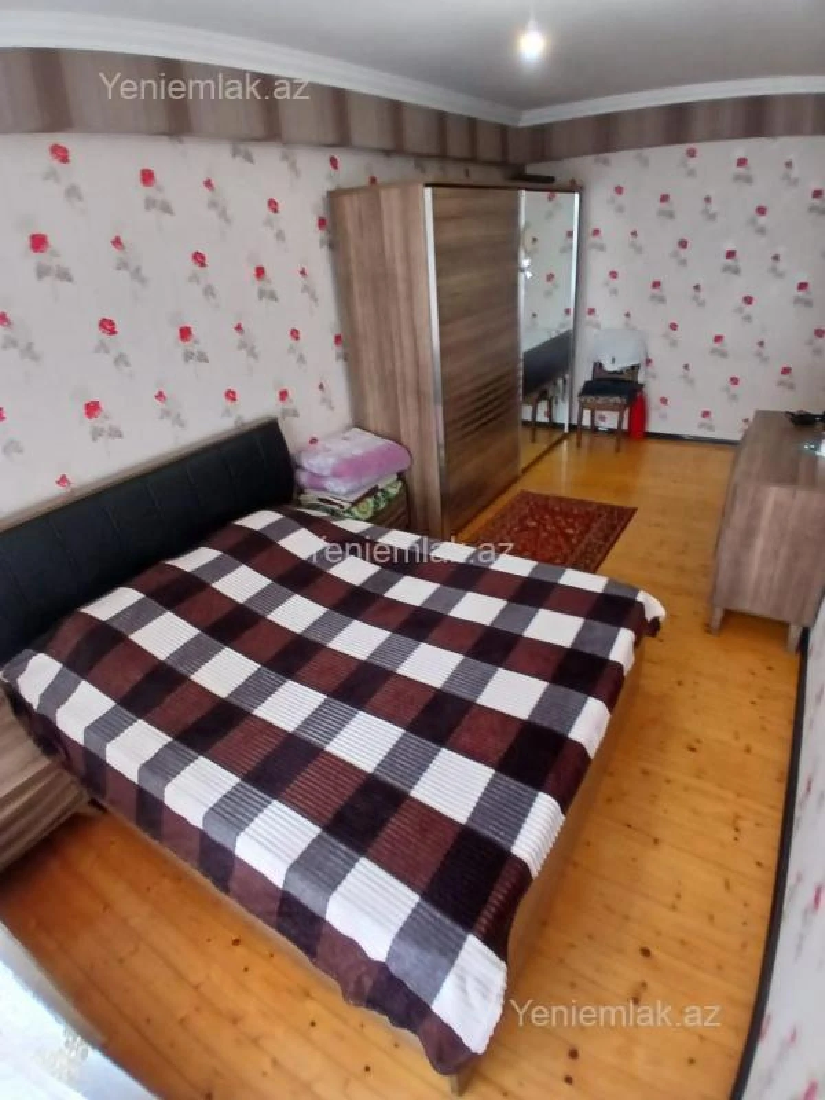 Satılır 2 otaqlı yeni tikili 70 m²