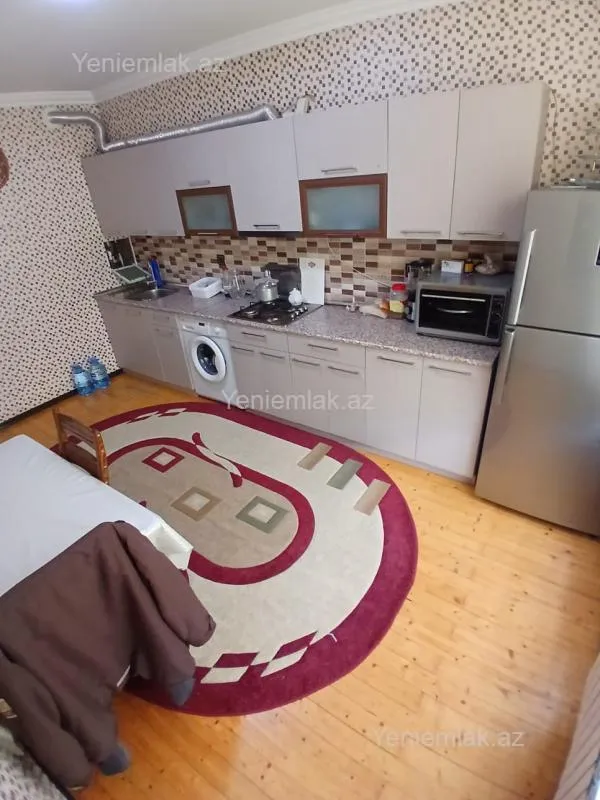 Satılır 2 otaqlı yeni tikili 70 m²
