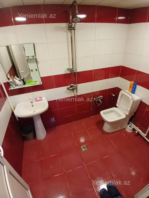 Satılır 2 otaqlı yeni tikili 70 m²