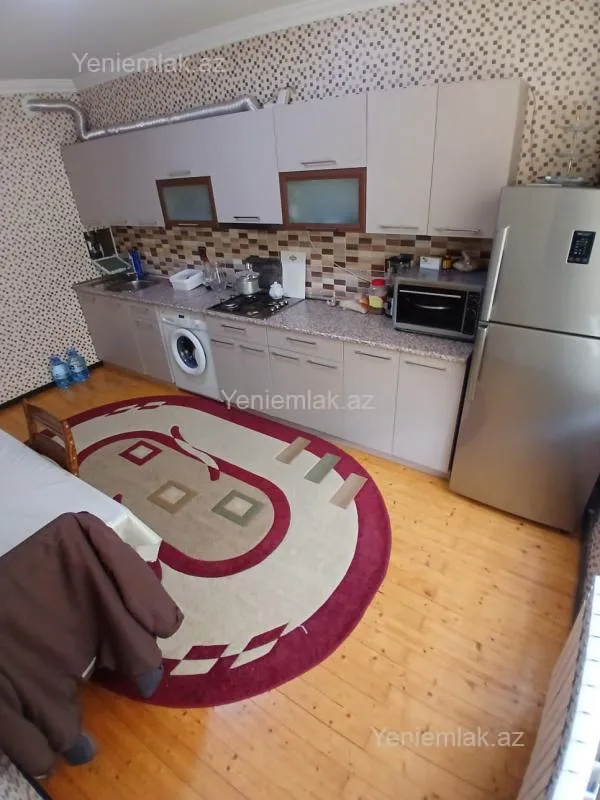 Satılır 2 otaqlı yeni tikili 70 m²