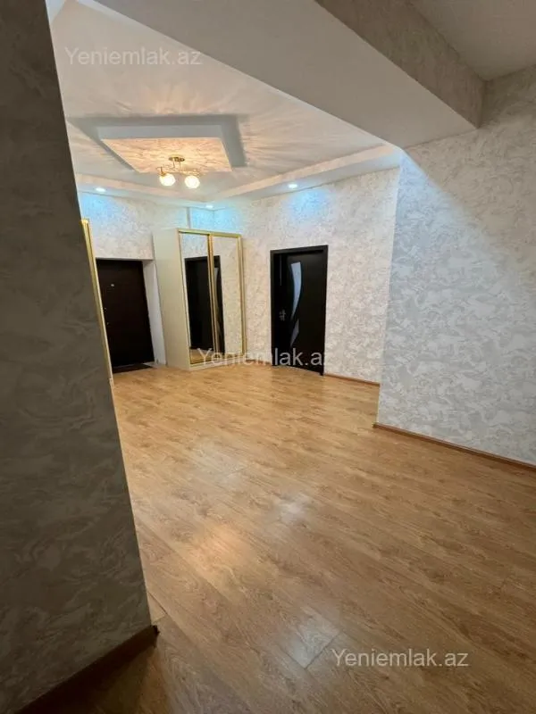Satılır 3 otaqlı yeni tikili 114 m²