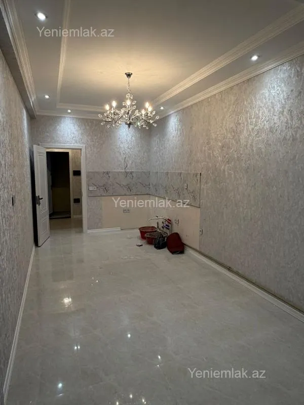 Satılır 3 otaqlı yeni tikili 84 m²