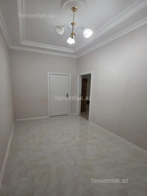 Satılır 2 otaqlı yeni tikili 72 m²