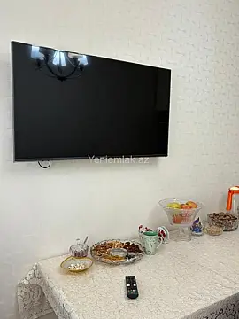 Satılır 2 otaqlı köhnə tikili 60 m²