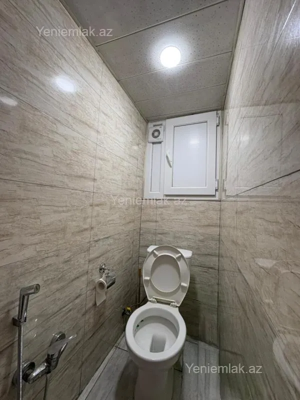 Satılır 2 otaqlı köhnə tikili 60 m²